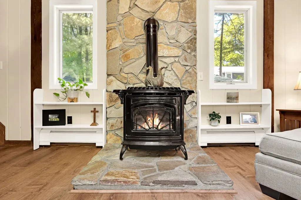 23 Cedarview Lane Hampton NH 03842