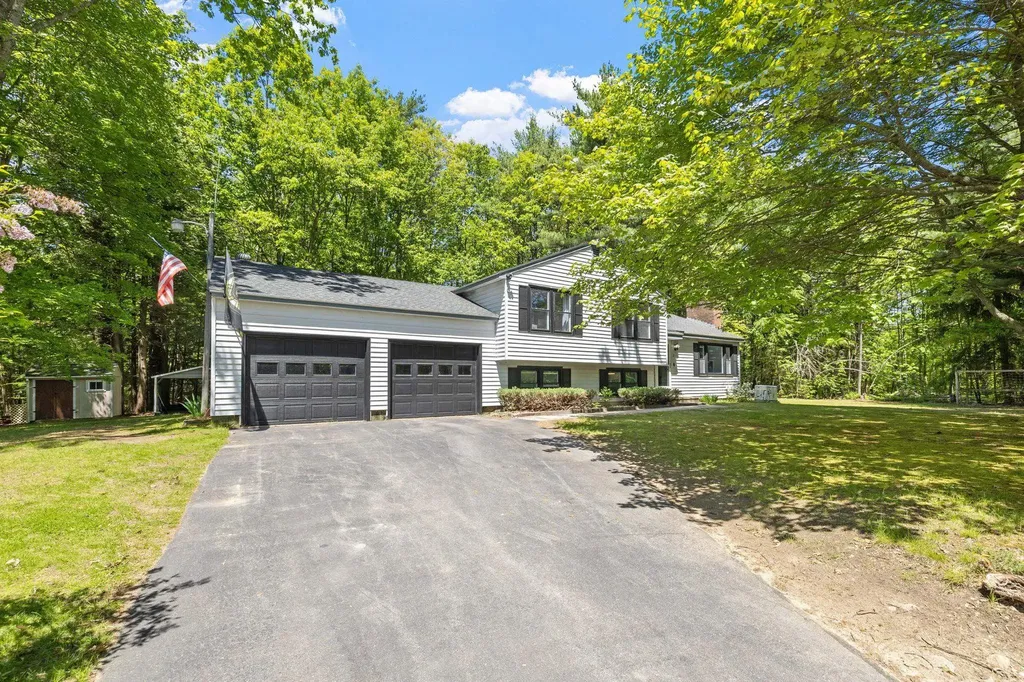 2 Rosewood Drive Bow NH 03304