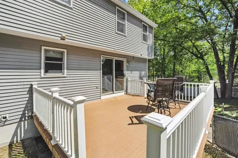 24 Theresa Avenue Salem NH 03079