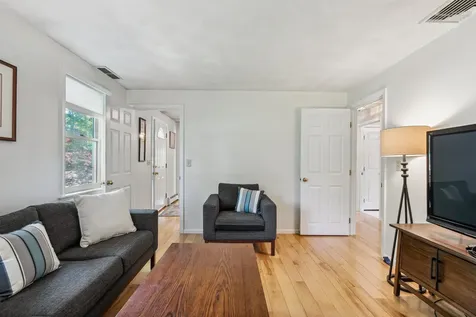24 Theresa Avenue Salem NH 03079