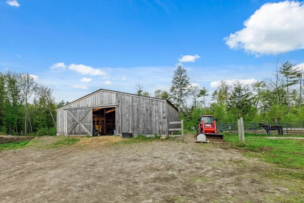 598 Fullam Hill Road Fitzwilliam NH 03447