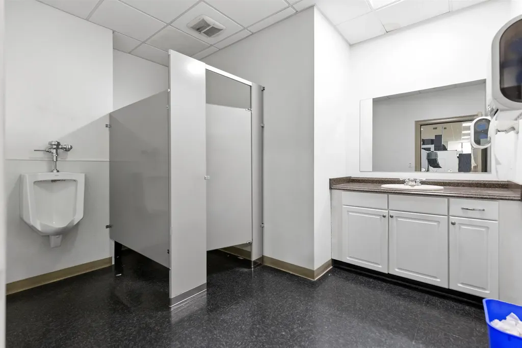 359 Hounsell Avenue Gilford NH 03249