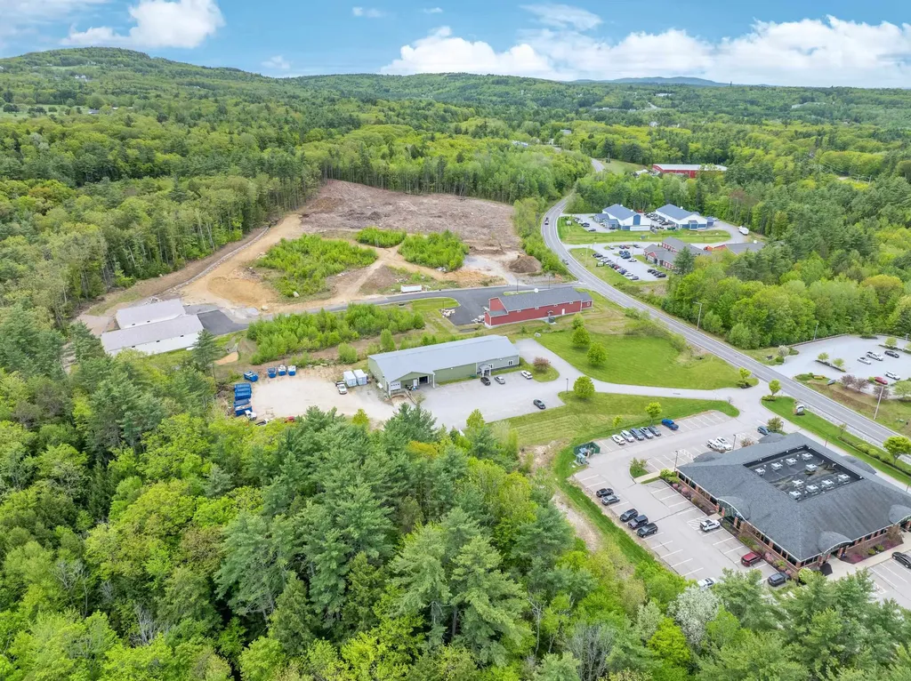 359 Hounsell Avenue Gilford NH 03249