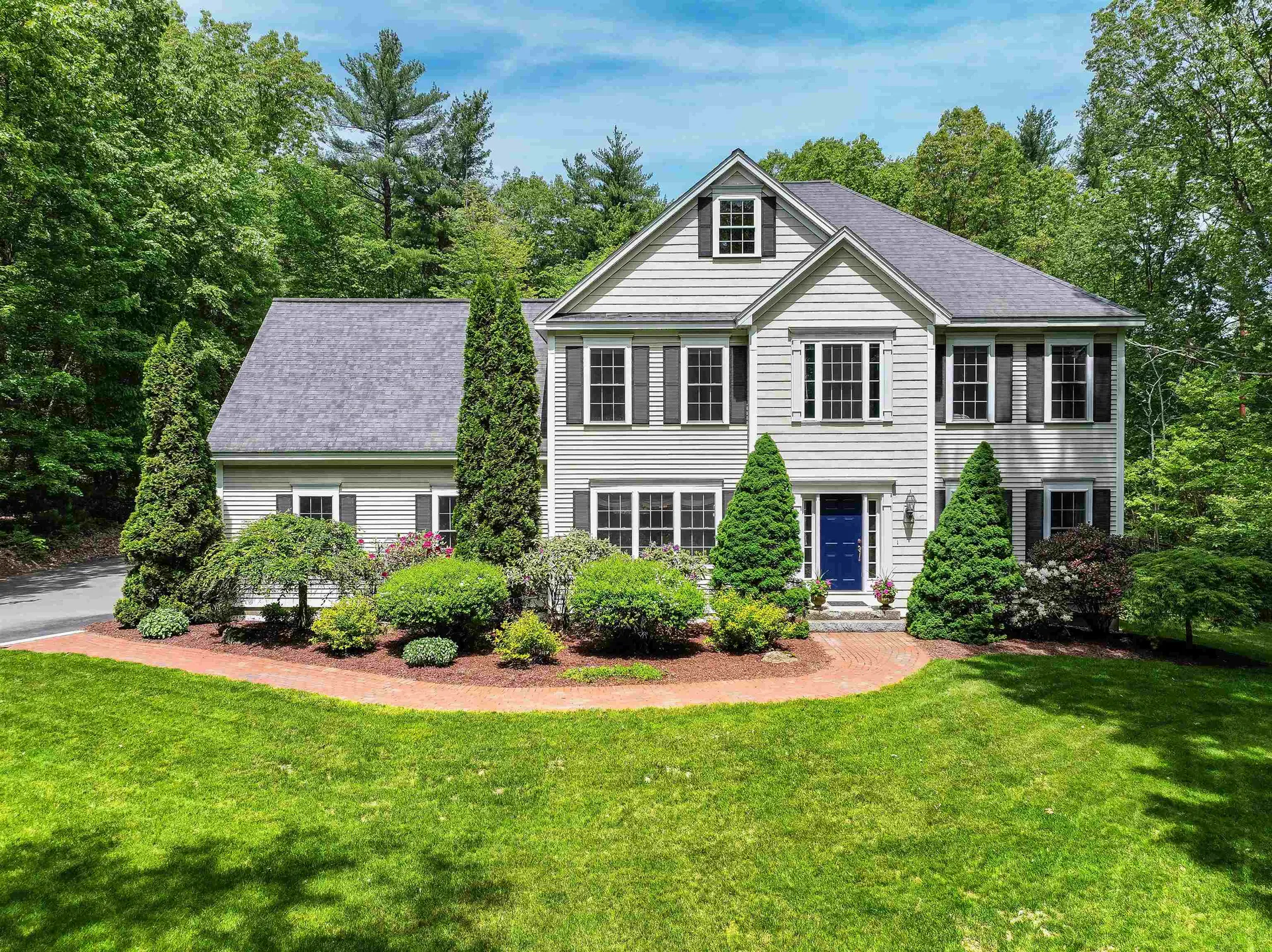 21 Wiggin Road Bedford NH 03110