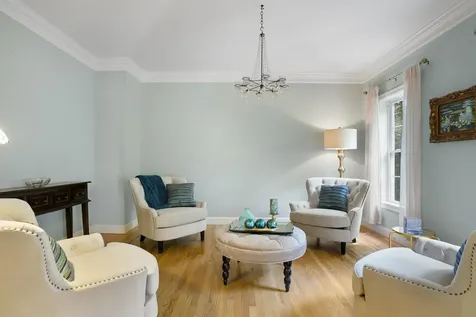 21 Wiggin Road Bedford NH 03110