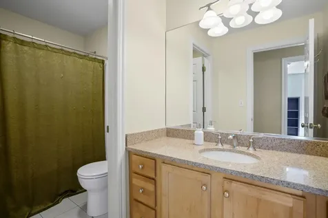 21 Wiggin Road Bedford NH 03110