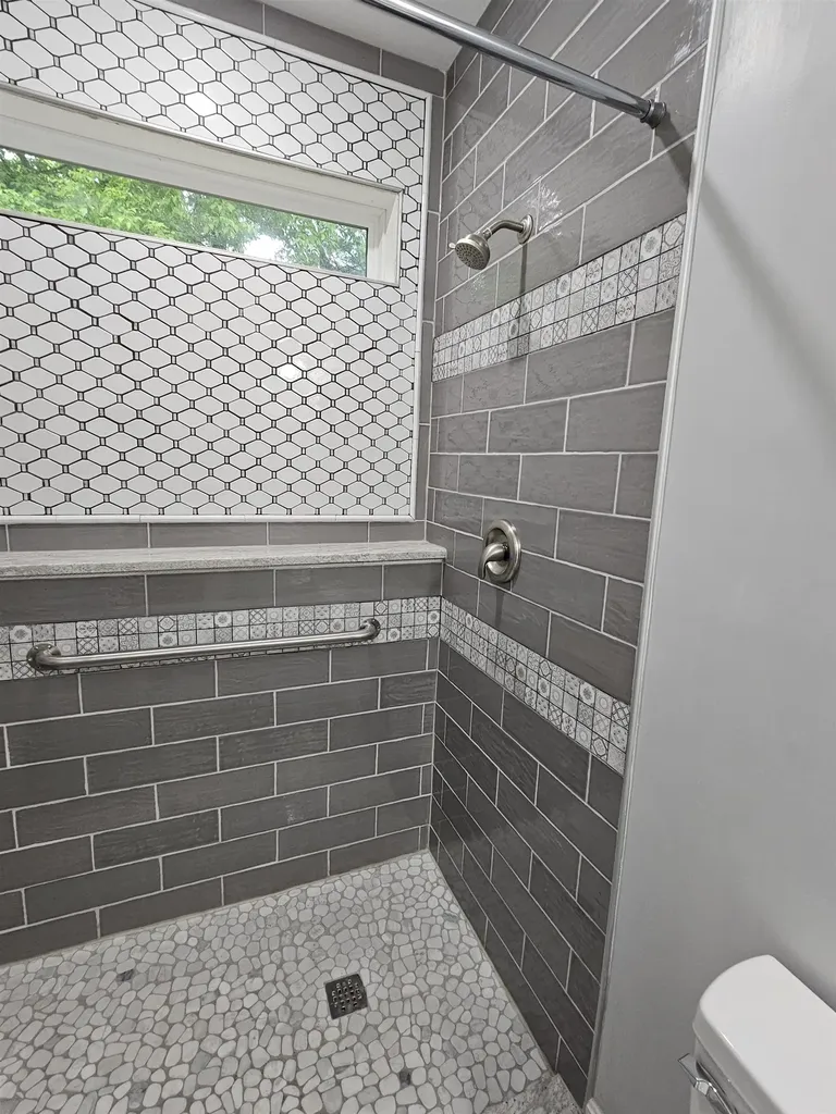 122 Devino Lane Bristol VT 05443