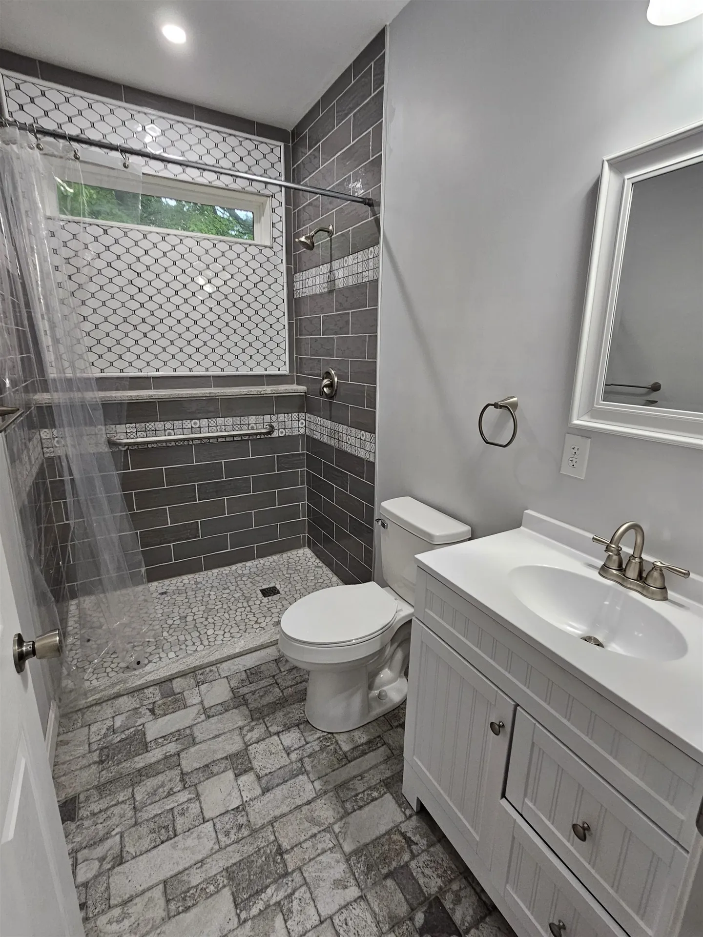 122 Devino Lane Bristol VT 05443