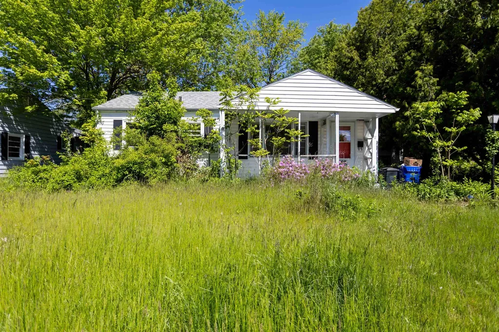 82 Green Acres Drive Burlington VT 05408