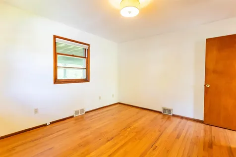 82 Green Acres Drive Burlington VT 05408