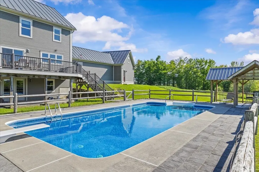 3072 Upper Pleasant Valley Road Cambridge VT 05464