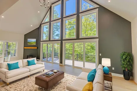 2 Jordan Way Tuftonboro NH 03816