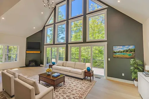 2 Jordan Way Tuftonboro NH 03816