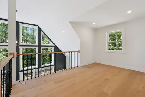 2 Jordan Way Tuftonboro NH 03816