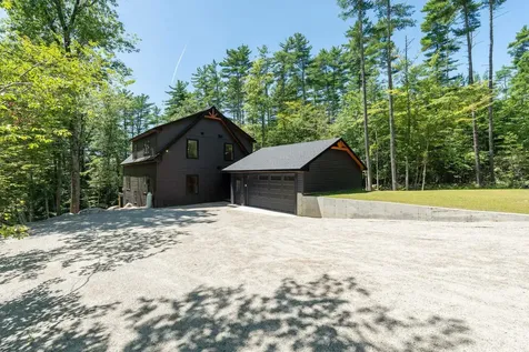 2 Jordan Way Tuftonboro NH 03816