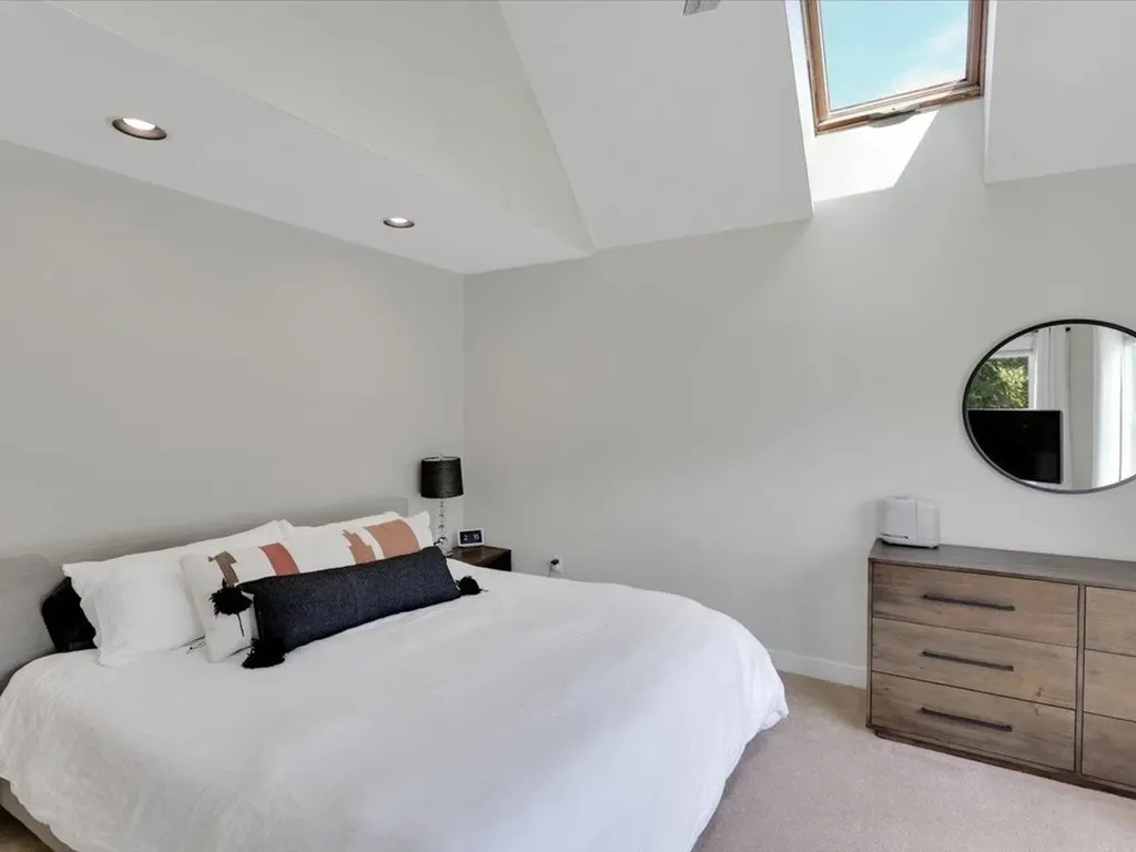 228 E Harvey Farm Road Waterbury VT 05677