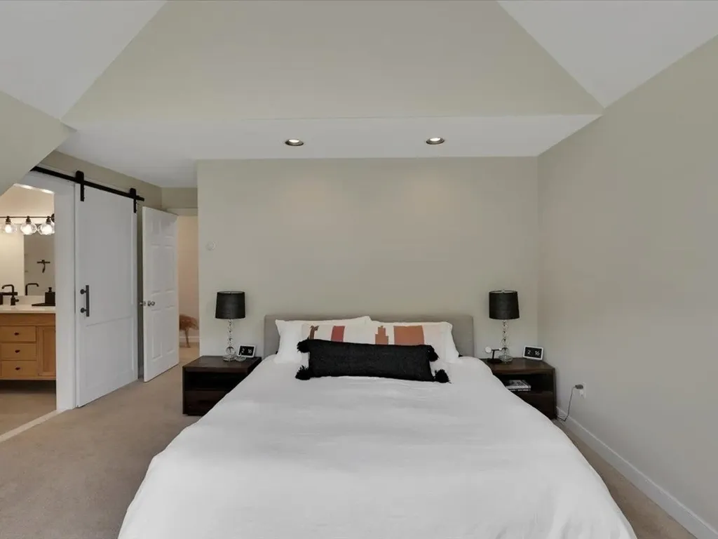 228 E Harvey Farm Road Waterbury VT 05677