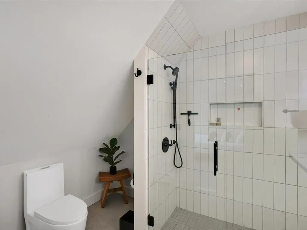 228 E Harvey Farm Road Waterbury VT 05677