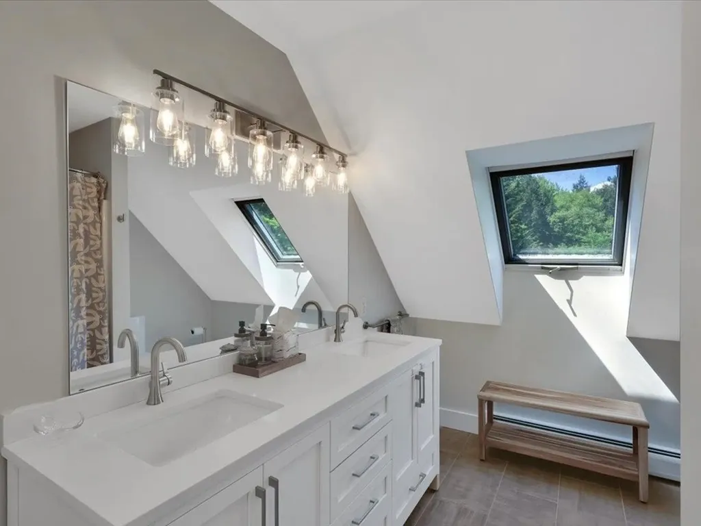 228 E Harvey Farm Road Waterbury VT 05677