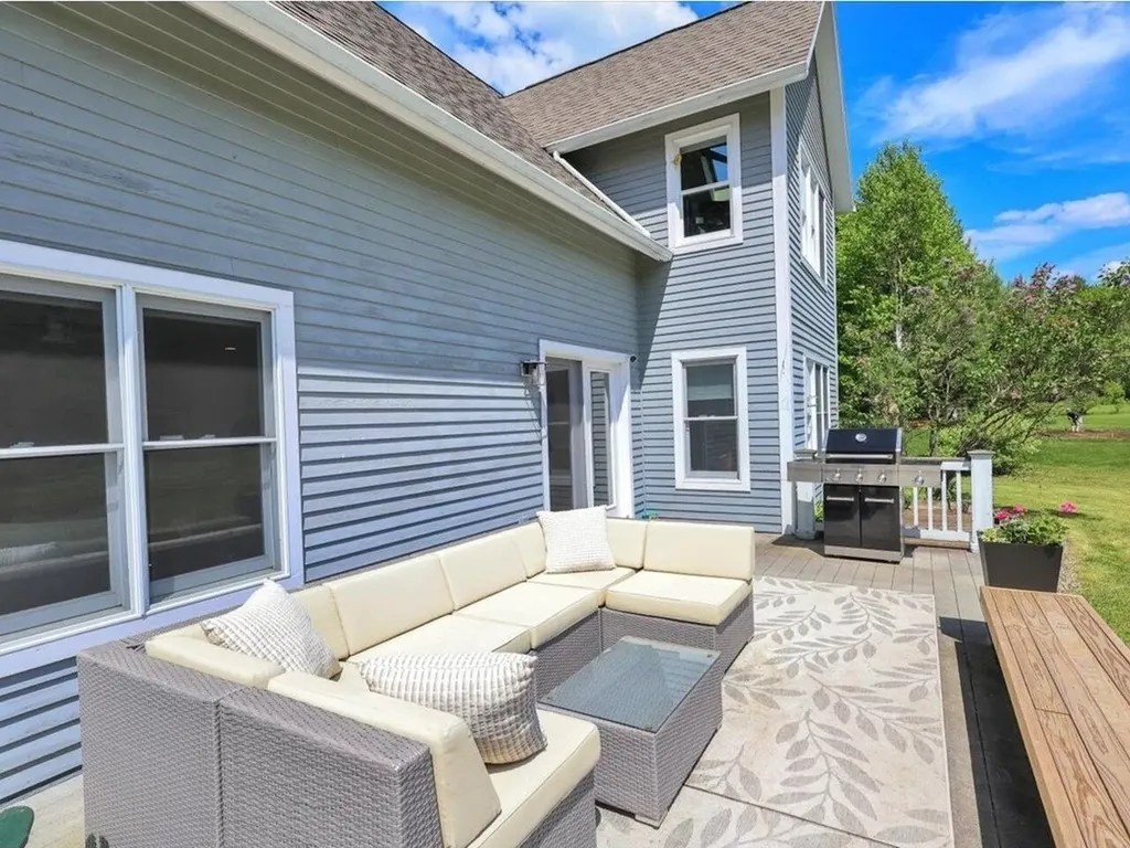 228 E Harvey Farm Road Waterbury VT 05677