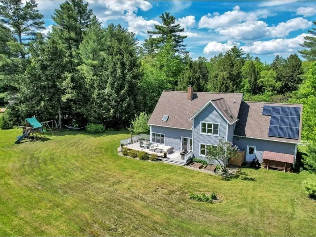 228 E Harvey Farm Road Waterbury VT 05677