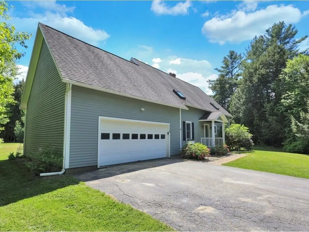 228 E Harvey Farm Road Waterbury VT 05677