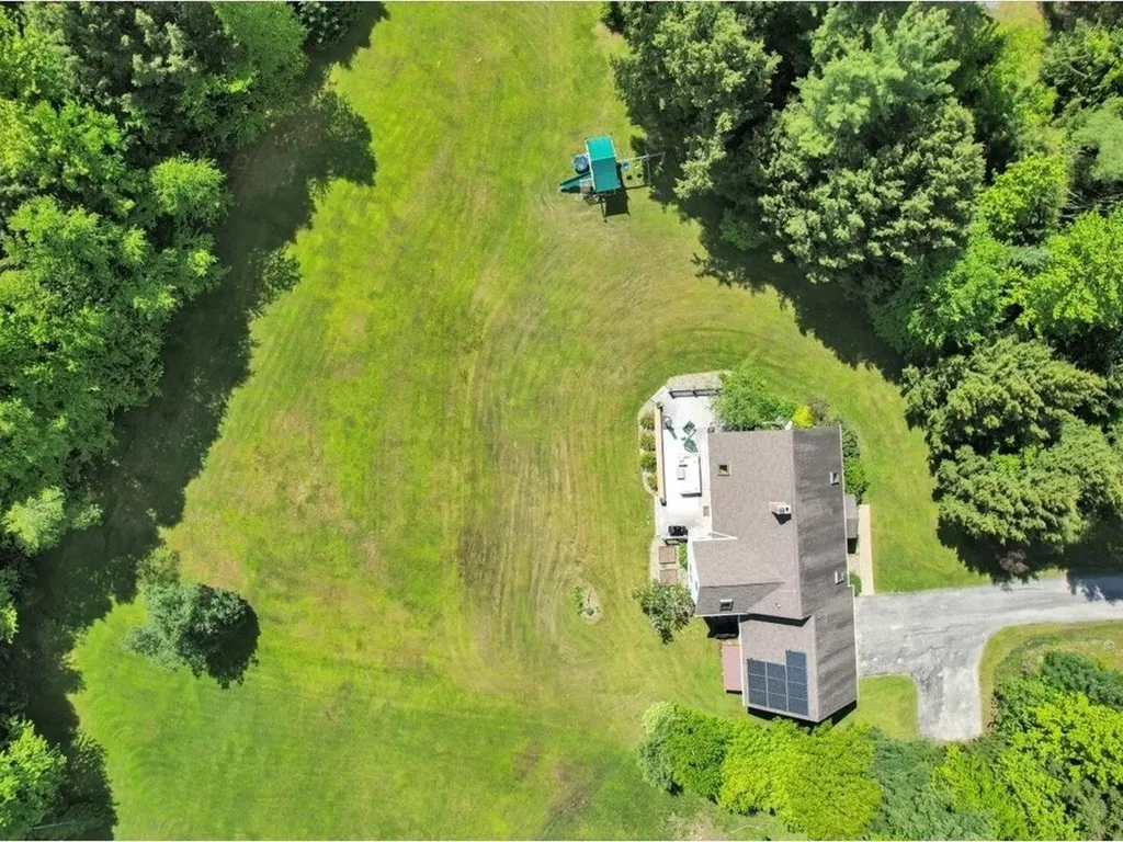 228 E Harvey Farm Road Waterbury VT 05677