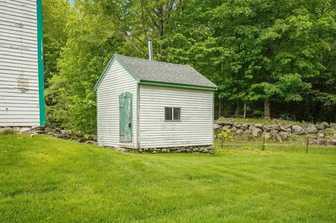245-247 Danville Road Fremont NH 03044