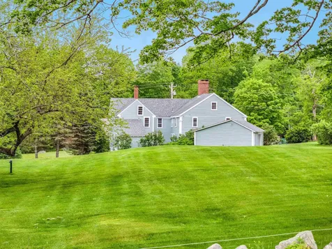 245-247 Danville Road Fremont NH 03044