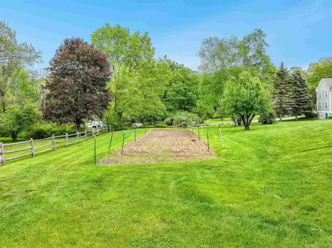 245-247 Danville Road Fremont NH 03044