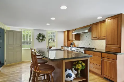 245-247 Danville Road Fremont NH 03044