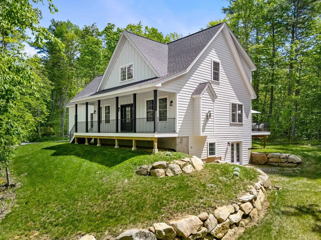 49 Tasker Shore Drive Northwood NH 03261