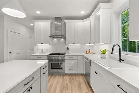 49 Tasker Shore Drive Northwood NH 03261