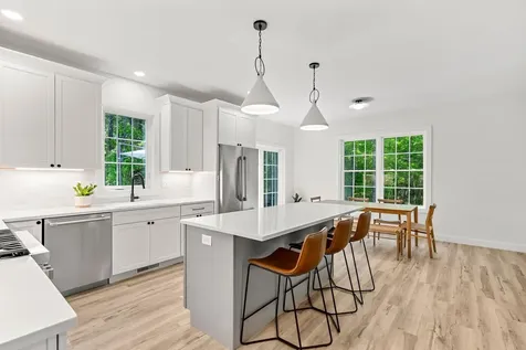 49 Tasker Shore Drive Northwood NH 03261