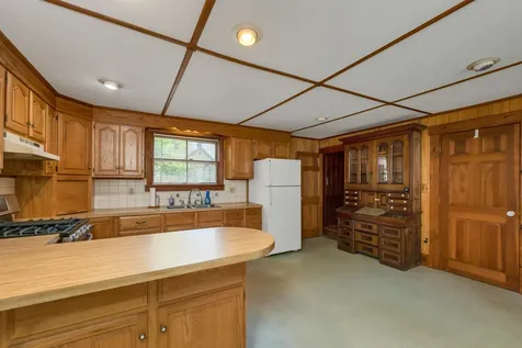 729 Suncook Valley Highway Epsom NH 03234