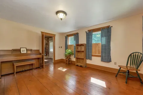 729 Suncook Valley Highway Epsom NH 03234
