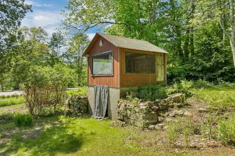 729 Suncook Valley Highway Epsom NH 03234