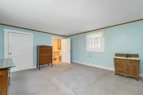 729 Suncook Valley Highway Epsom NH 03234