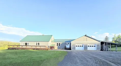 597 Noyes Road Stewartstown NH 03597