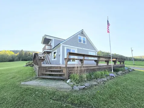 597 Noyes Road Stewartstown NH 03597