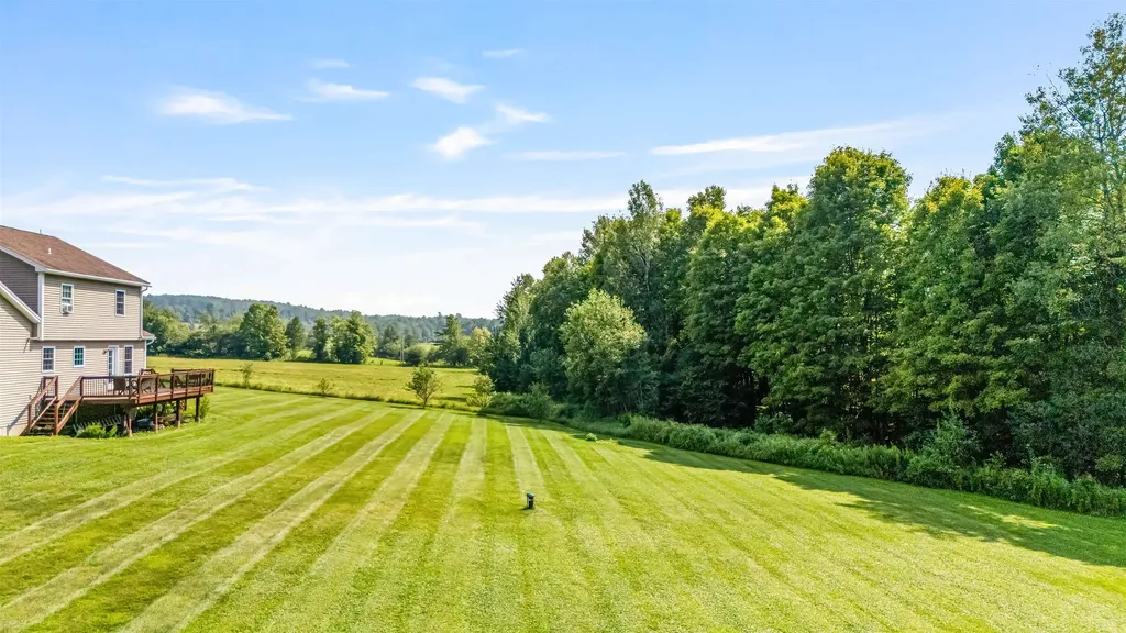 6 Pheasant Run Road Fairfax VT 05454