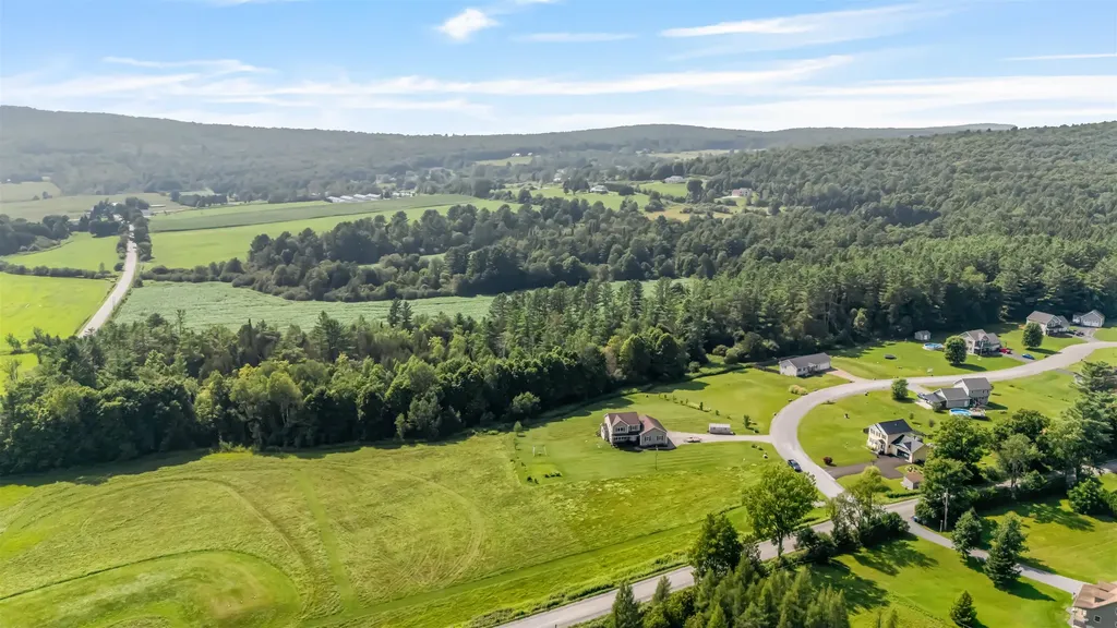 6 Pheasant Run Road Fairfax VT 05454