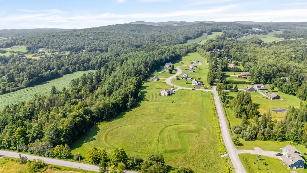 6 Pheasant Run Road Fairfax VT 05454