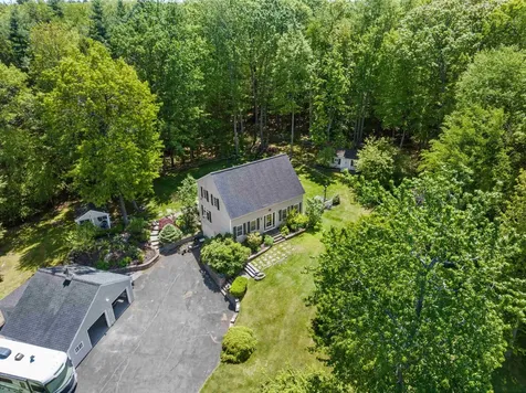 39 Nathaniel Brown Drive Fremont NH 03044