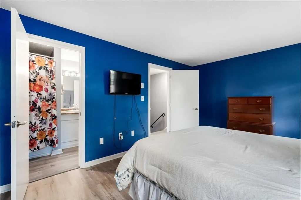 107 Fieldstone Drive Londonderry NH 03053