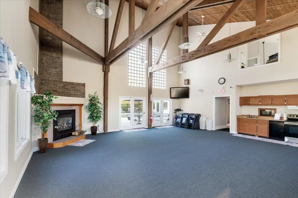 107 Fieldstone Drive Londonderry NH 03053