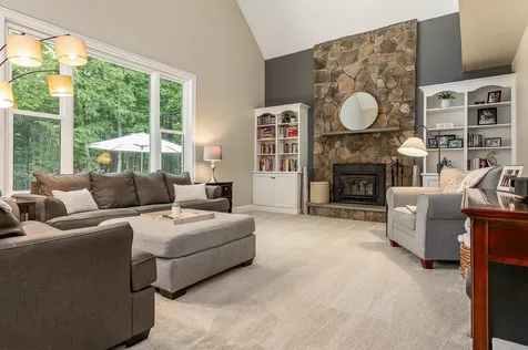 45 Eleanors Way Brentwood NH 03833