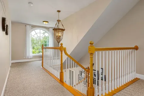 45 Eleanors Way Brentwood NH 03833
