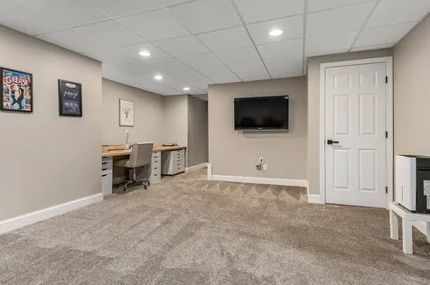 45 Eleanors Way Brentwood NH 03833