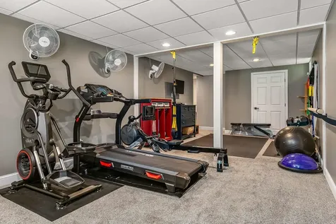 45 Eleanors Way Brentwood NH 03833